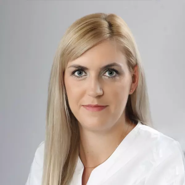 lek. Paulina Gołembiewska-Bobińska